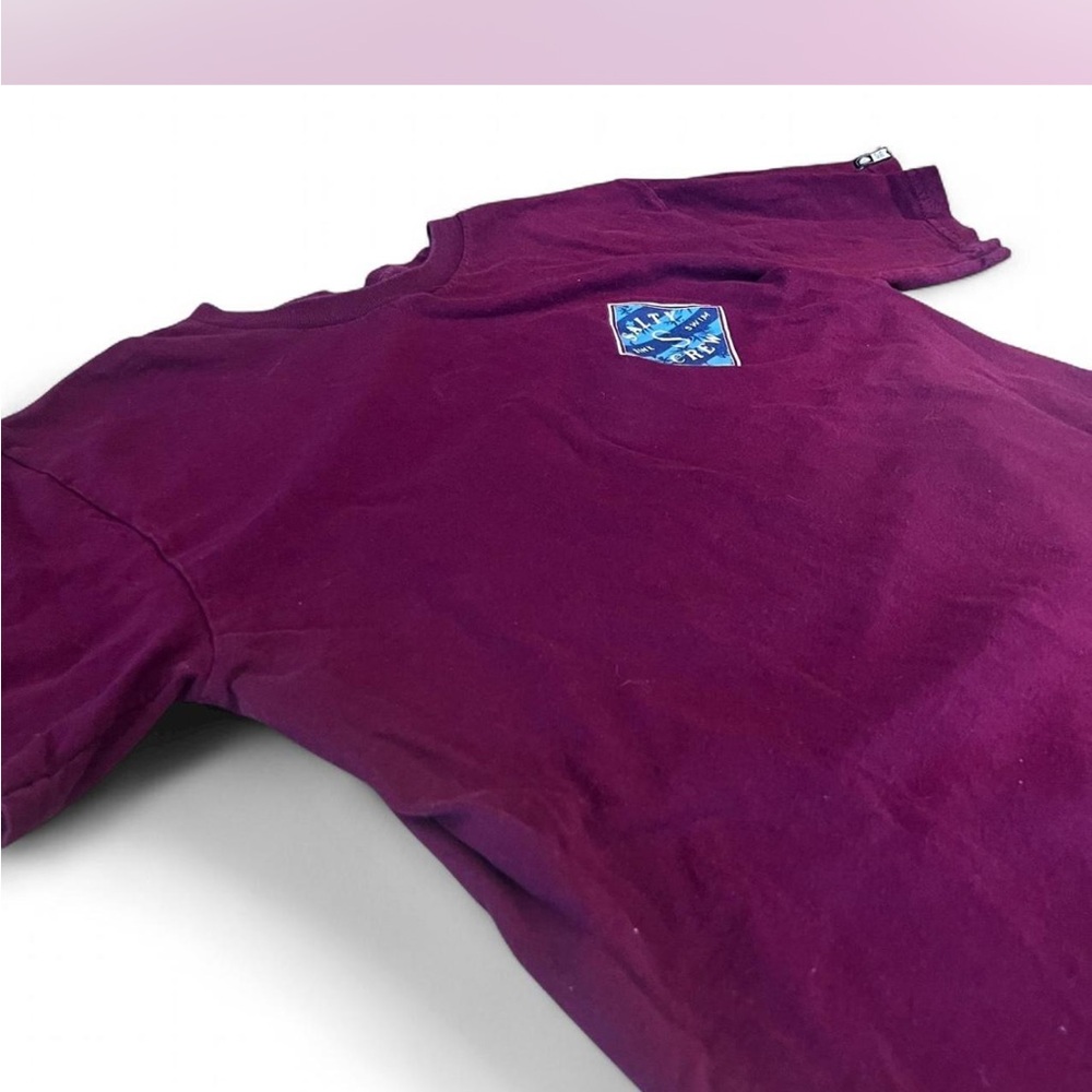 Women’s Salty Crew sink or swim graphic tee size medium in good condition!